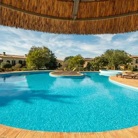 Country Chic Duplex In Algarve Pêra